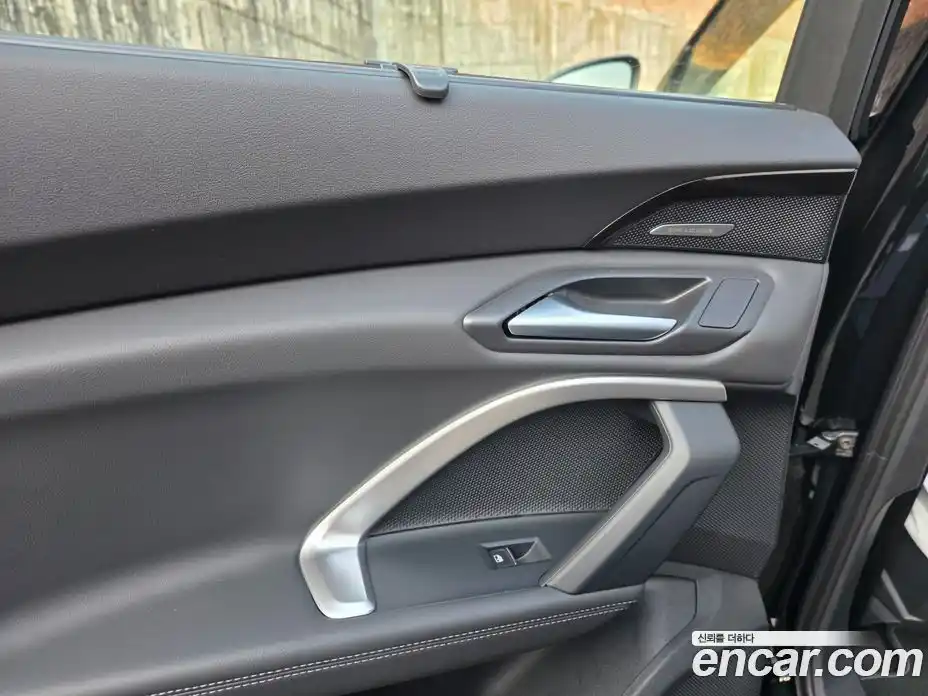 Audi Q5 2025 2.0 Автомат в Москве № 230225, фото 18