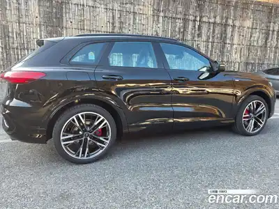 Audi Q5 2025 2.0 Автомат в Москве № 230225, миниатюра 7