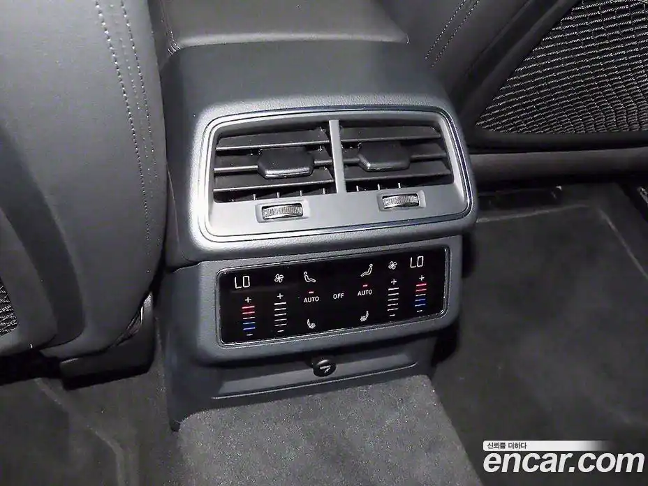 Audi A6 2021 2.0 Автомат в Москве № 230360, фото 13