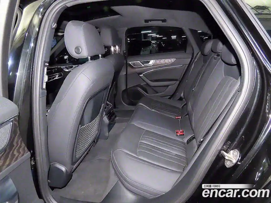 Audi A6 2021 2.0 Автомат в Москве № 230360, фото 10