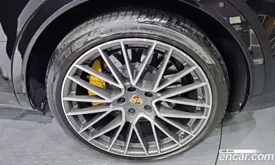 Porsche Cayenne 2021 4.0 Автомат в Москве № 230939, миниатюра 12