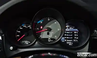 Porsche Macan 2017 3.0 Автомат в Москве № 230985, миниатюра 4