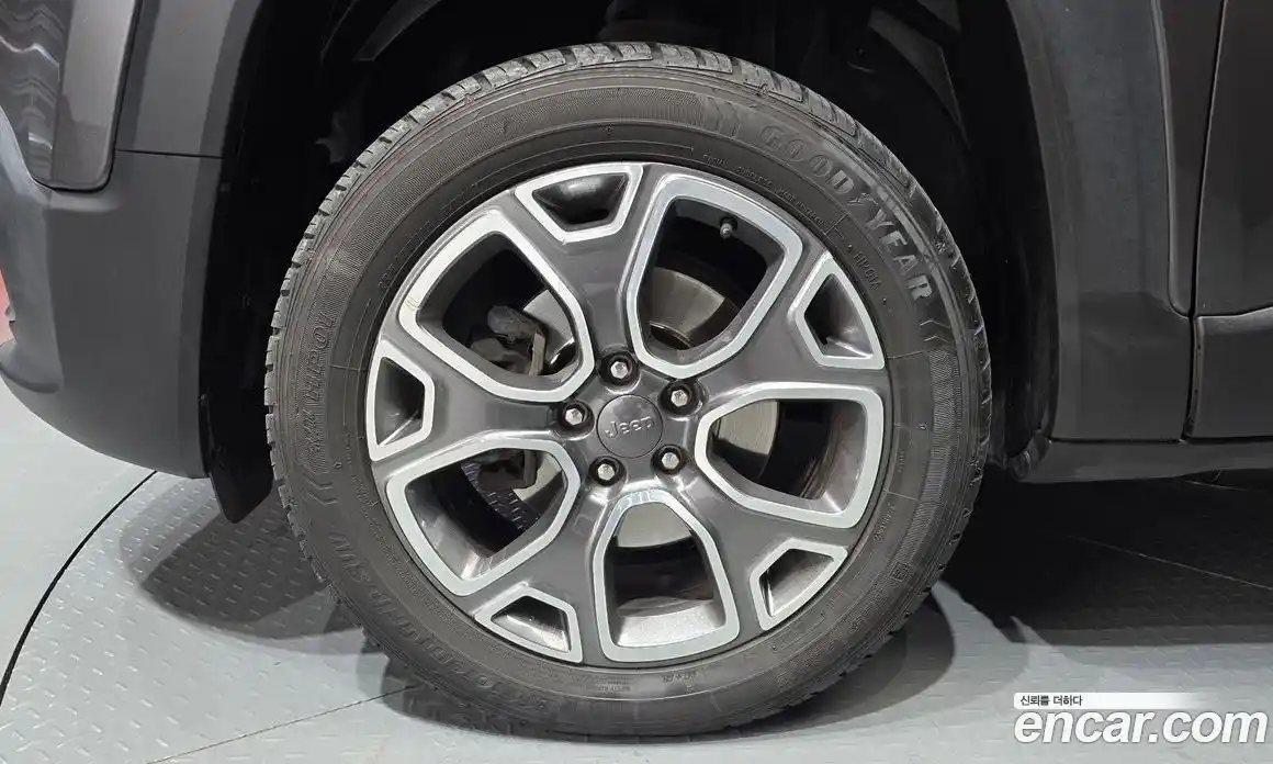 Jeep Renegade 2017 2.0 Автомат в Москве № 232542, фото 5