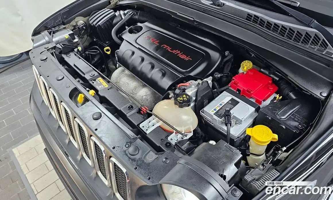 Jeep Renegade 2018 2.4 Автомат в Москве № 232680, фото 20