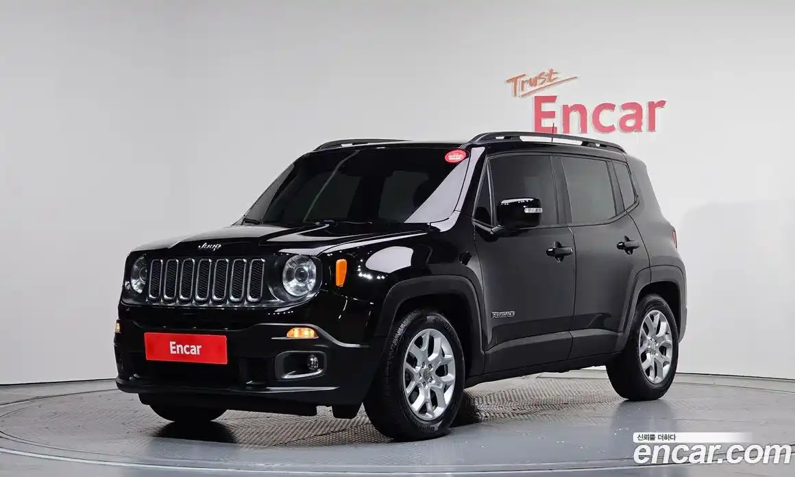Jeep Renegade 2018 2.4 Автомат в Москве № 232680, фото 9