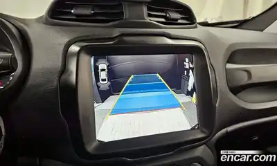 Jeep Renegade 2018 2.4 Автомат в Москве № 232680, миниатюра 10