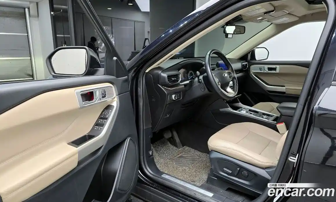 Ford Explorer 2021 2.3 Автомат в Москве № 233114, фото 18