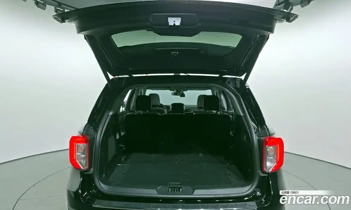 Ford Explorer 2023 2.3 Автомат в Москве № 233200, фото 16