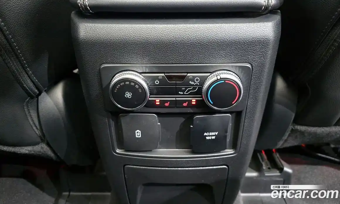 Ford Explorer 2023 2.3 Автомат в Москве № 233200, фото 17