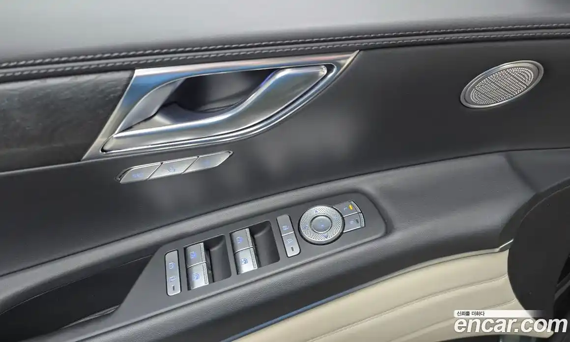 Genesis GV80 2023 2.5 Автомат в Москве № 23499, фото 17