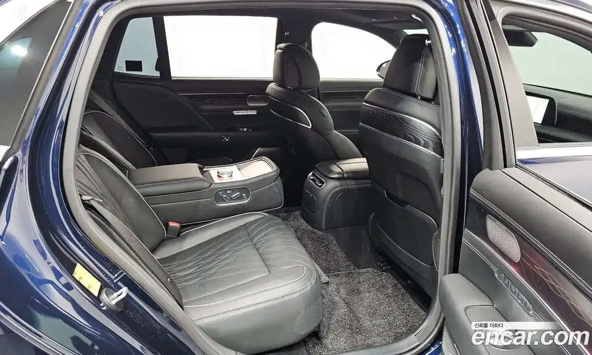 Genesis G90 2024 3.5 Автомат в Москве № 23550, фото 3