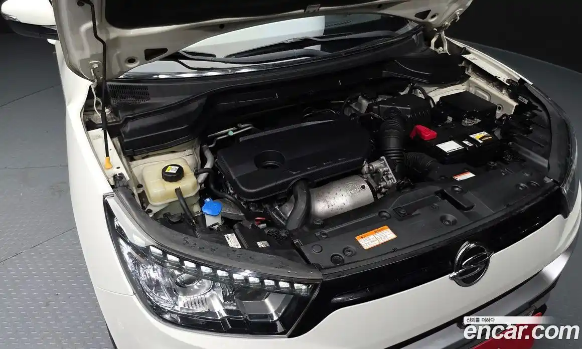 SsangYong TIBOLI 2016 1.6 Автомат в Москве № 235532, фото 9