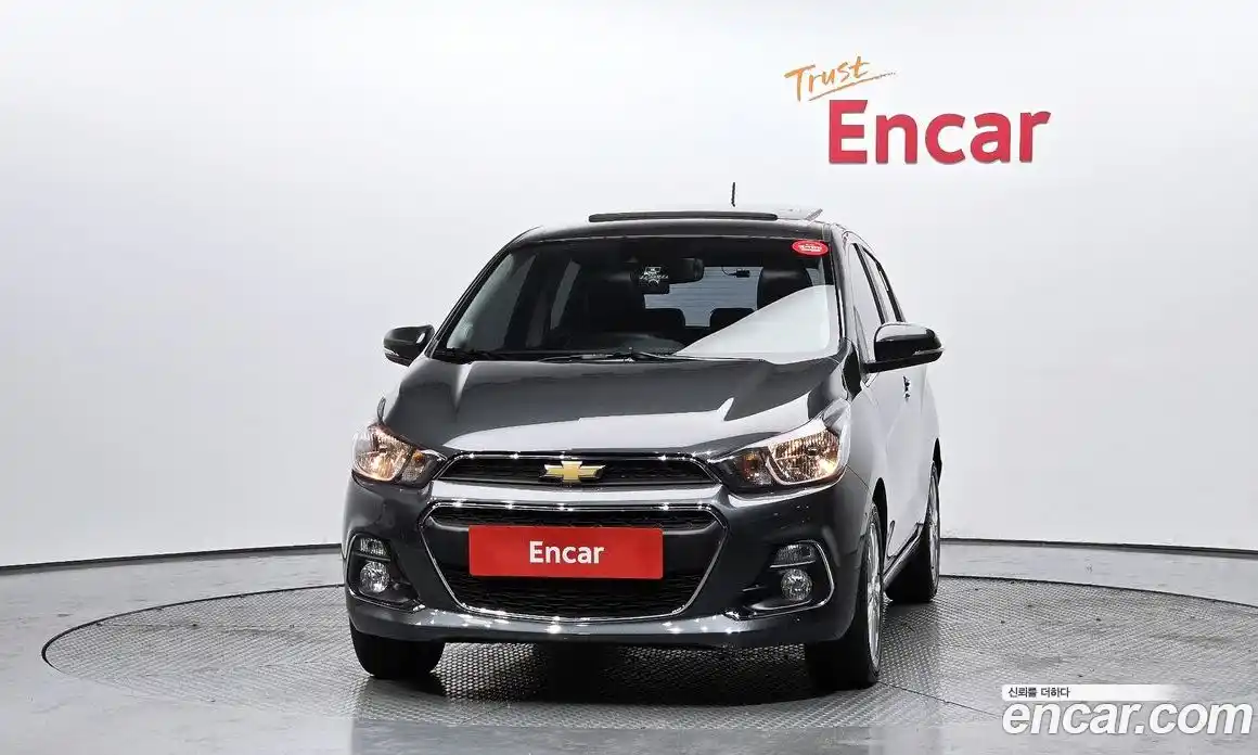 Chevrolet Spark 2017 1.0 Автомат в Москве № 237126, фото 4