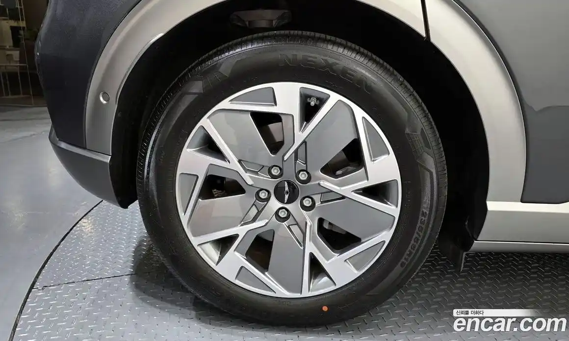 Genesis GV60 2023 0.1 Автомат в Москве № 24123, фото 18