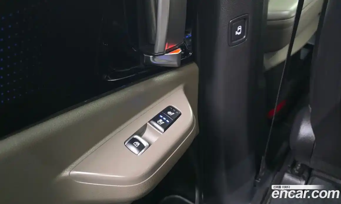 Kia Canival 2024 1.6 Автомат в Москве № 249783, фото 4