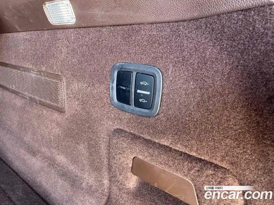 Porsche Cayenne 2023 3.0 Автомат в Москве № 251557, фото 18