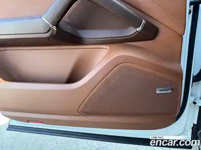 Porsche Cayenne 2023 3.0 Автомат в Москве № 251557, миниатюра 5