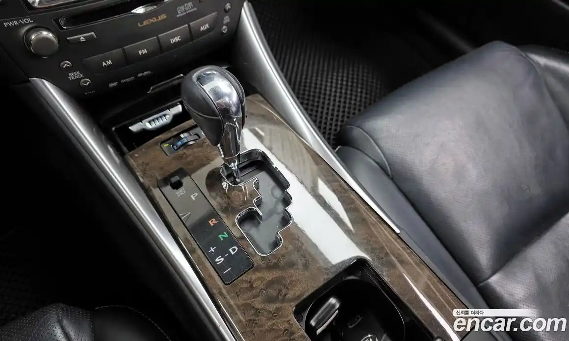 Lexus IS 2010 2.5 Автомат в Москве № 254187, фото 9