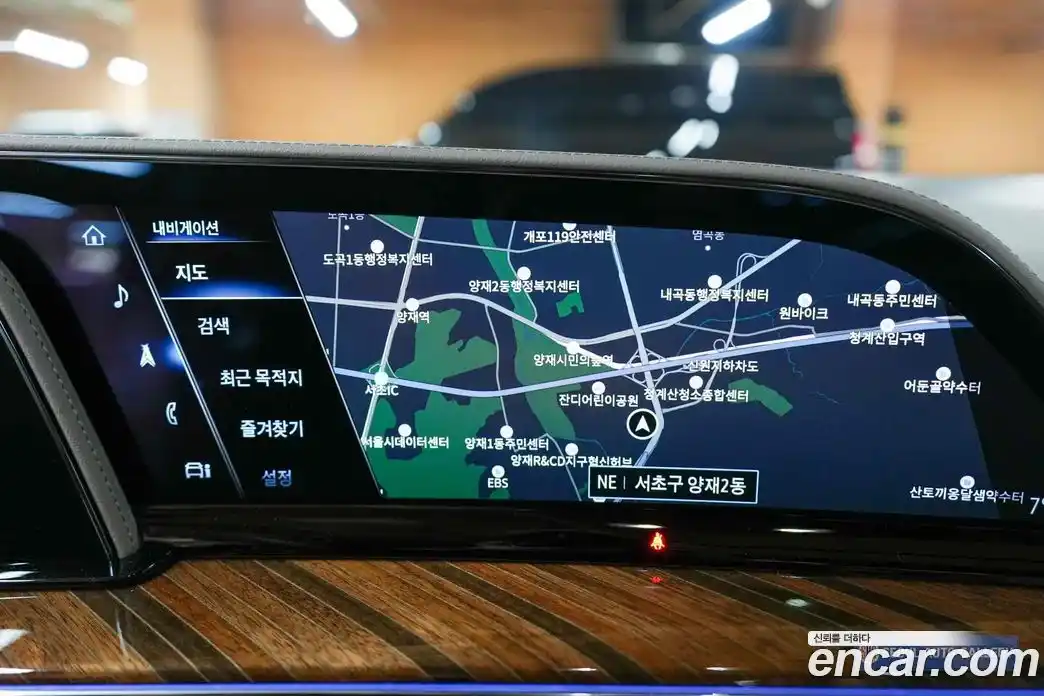 Cadillac Escalade 2023 6.2 Автомат в Москве № 256362, фото 11