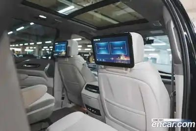 Cadillac Escalade 2023 6.2 Автомат в Москве № 256362, миниатюра 6