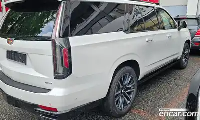Cadillac Escalade 2023 6.2 Автомат в Москве № 256511, миниатюра 2