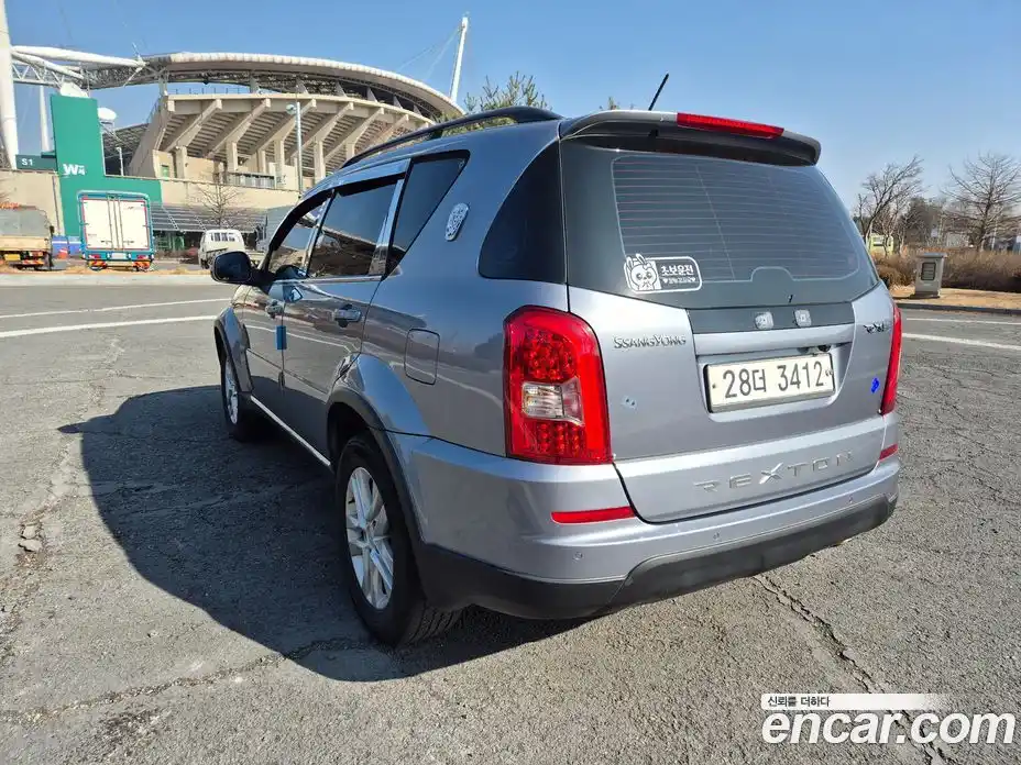 SsangYong Rexton 2013 2.0 Автомат в Москве № 25660, фото 3