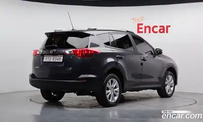 Toyota RAV4 2015 2.5 Автомат в Москве № 258840, миниатюра 2