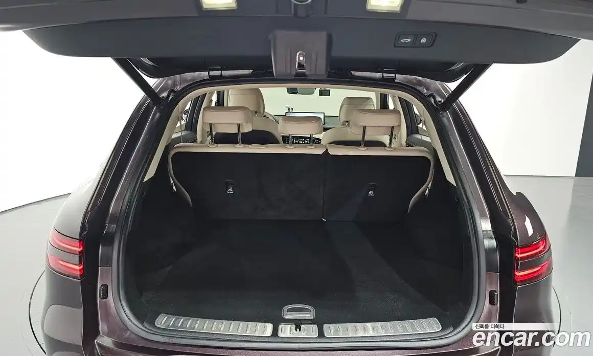 Genesis GV70 2021 2.5 Автомат в Москве № 26336, фото 17