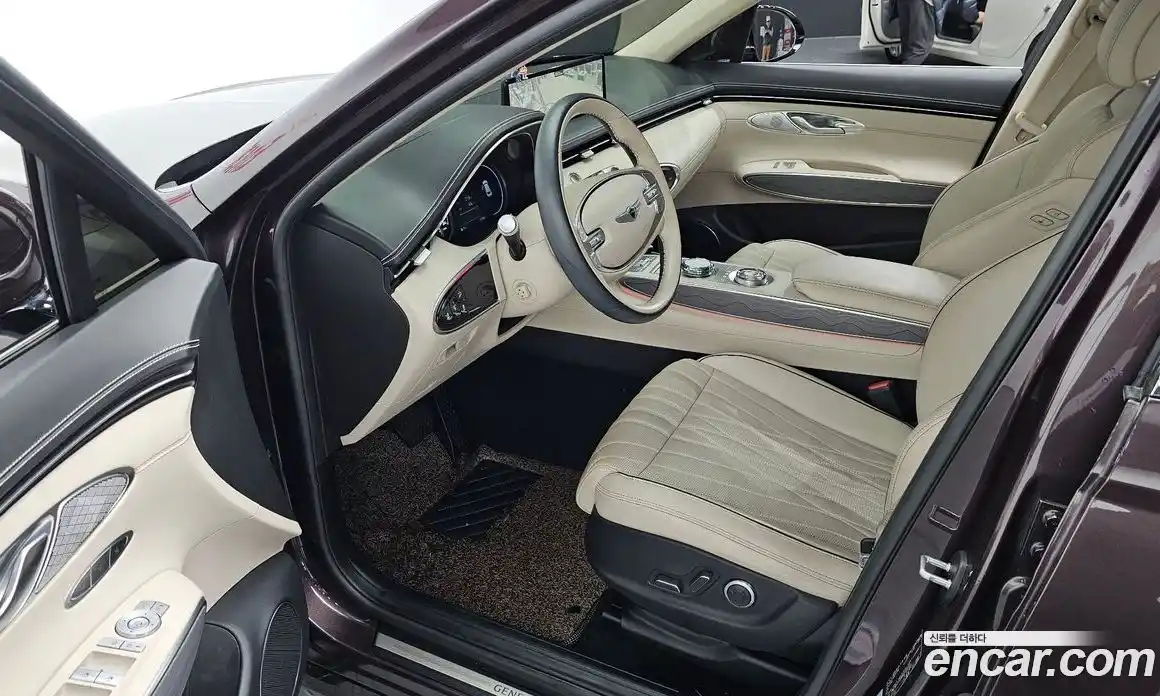 Genesis GV70 2021 2.5 Автомат в Москве № 26336, фото 18