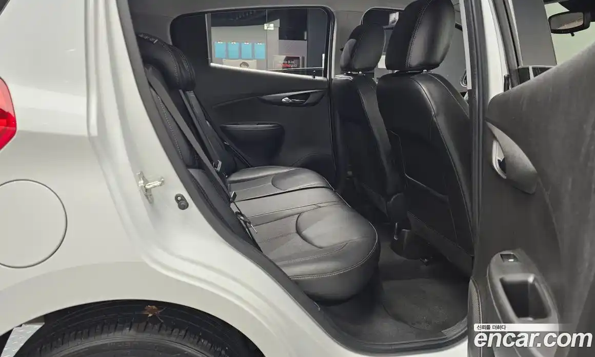 Chevrolet Spark 2017 1.0 Автомат в Москве № 263390, фото 12