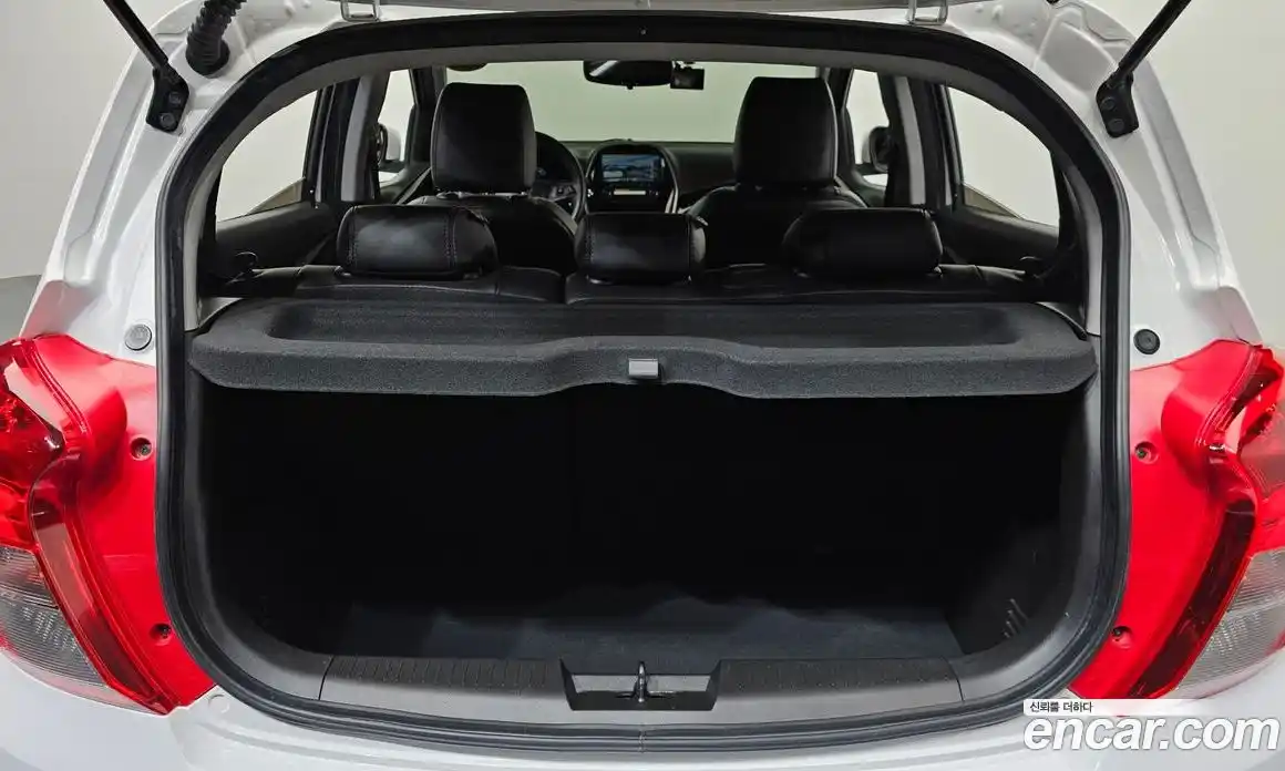 Chevrolet Spark 2017 1.0 Автомат в Москве № 263390, фото 20