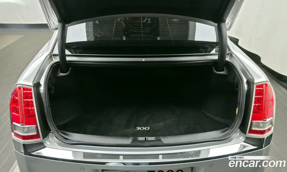 Chrysler 300C 2012 3.0 Автомат в Москве № 268766, фото 20