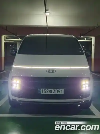 Hyundai Staria 2024 2.2 Автомат в Москве № 2733, миниатюра 3