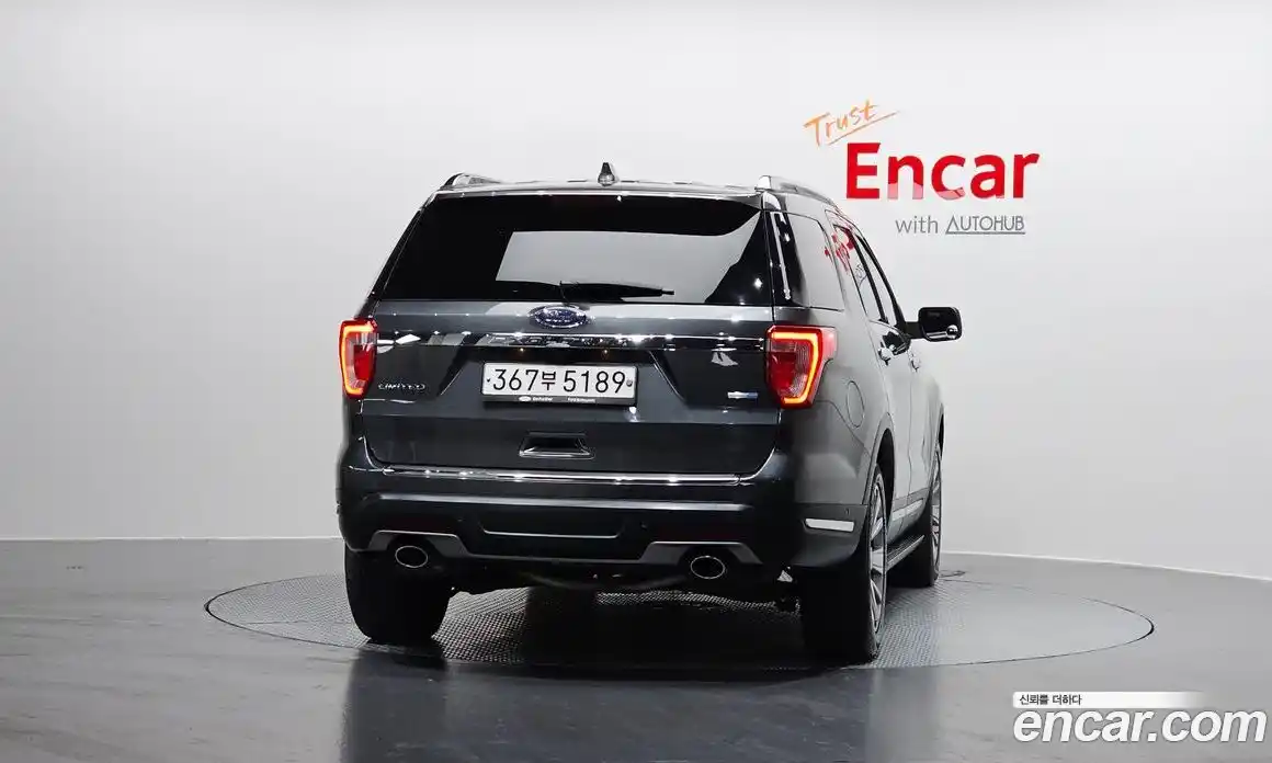 Ford Explorer 2018 2.3 Автомат в Москве № 273465, фото 12