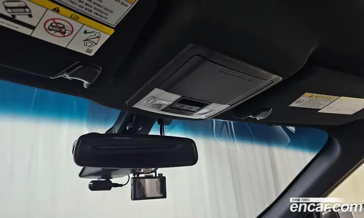 Ford Explorer 2018 2.3 Автомат в Москве № 273465, фото 16