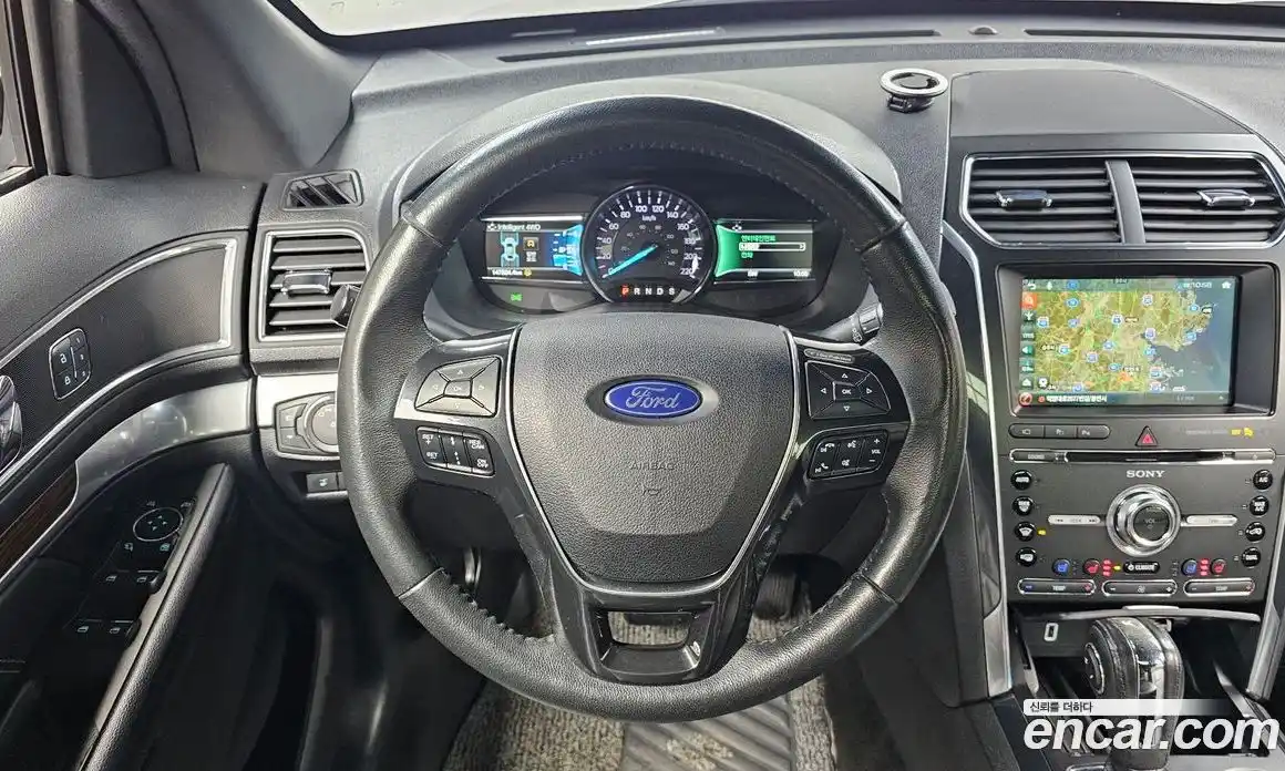 Ford Explorer 2018 2.3 Автомат в Москве № 273465, фото 3