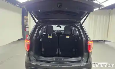 Ford Explorer 2018 2.3 Автомат в Москве № 273465, миниатюра 8