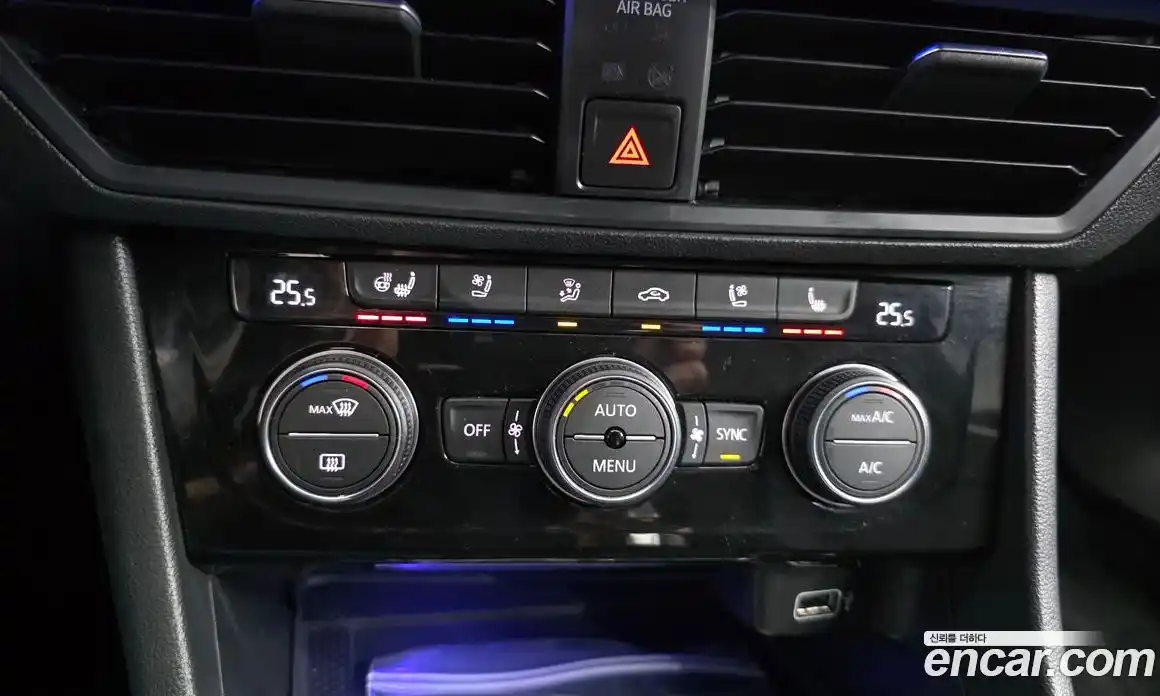 Volkswagen Jetta 2020 1.4 Автомат в Москве № 274676, фото 10