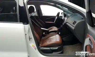 Volkswagen Polo 2016 1.4 Автомат в Москве № 277116, миниатюра 2