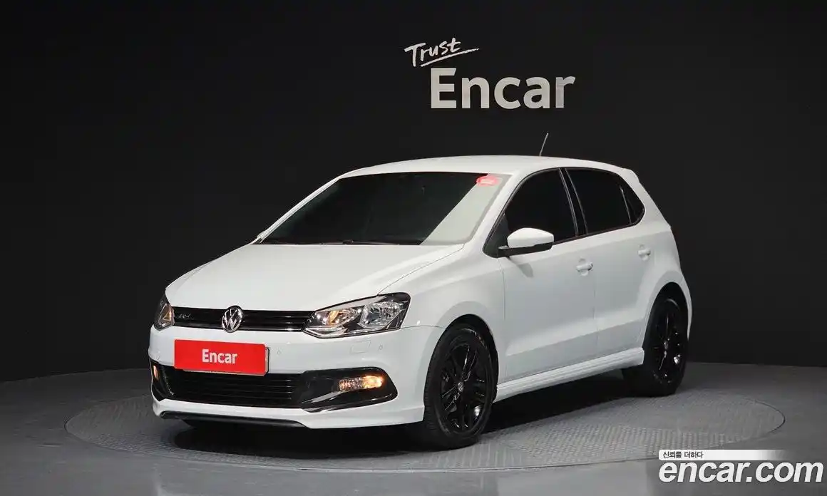 Volkswagen Polo 2016 1.4 Автомат в Москве № 277116, фото 4