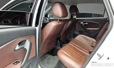 Volkswagen Polo 2016 1.4 Автомат в Москве № 277116, миниатюра 6