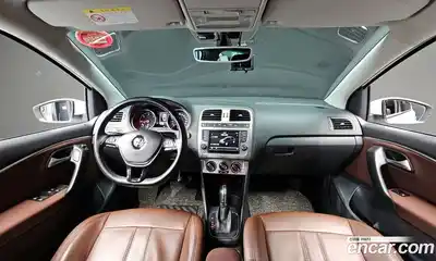 Volkswagen Polo 2016 1.4 Автомат в Москве № 277116, миниатюра 8