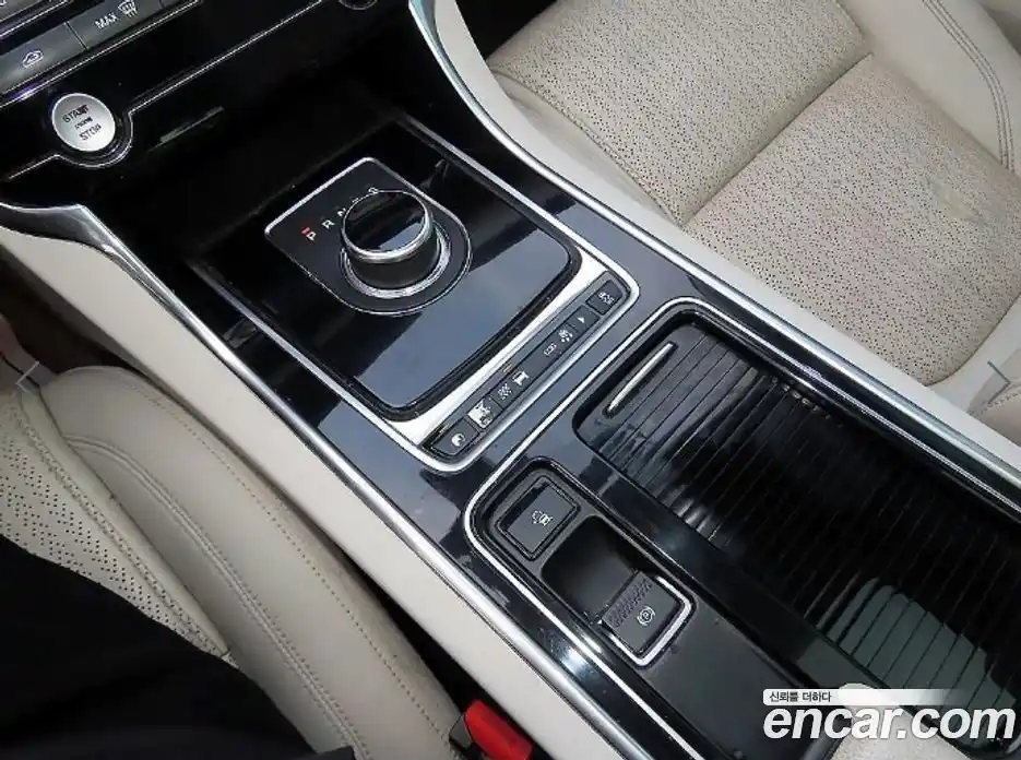 Jaguar XF 2017 2.0 Автомат в Москве № 283899, фото 11