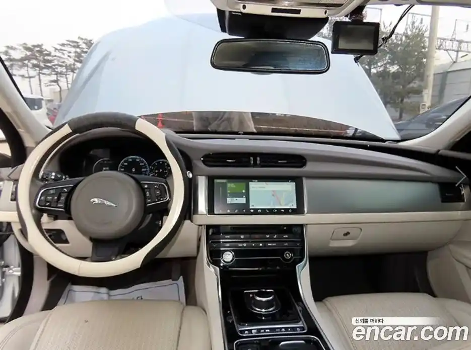 Jaguar XF 2017 2.0 Автомат в Москве № 283899, фото 7