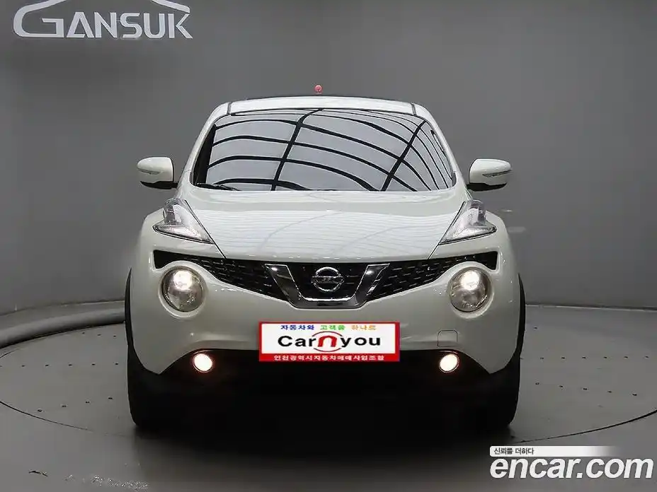 Nissan Juke 2016 1.6 Автомат в Москве № 285068, фото 3