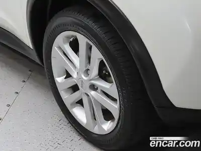 Nissan Juke 2016 1.6 Автомат в Москве № 285068, миниатюра 5