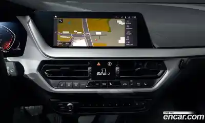 BMW 1-Series 2021 2.0 Автомат в Москве № 285519, миниатюра 11