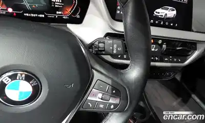 BMW 1-Series 2021 2.0 Автомат в Москве № 285519, миниатюра 10