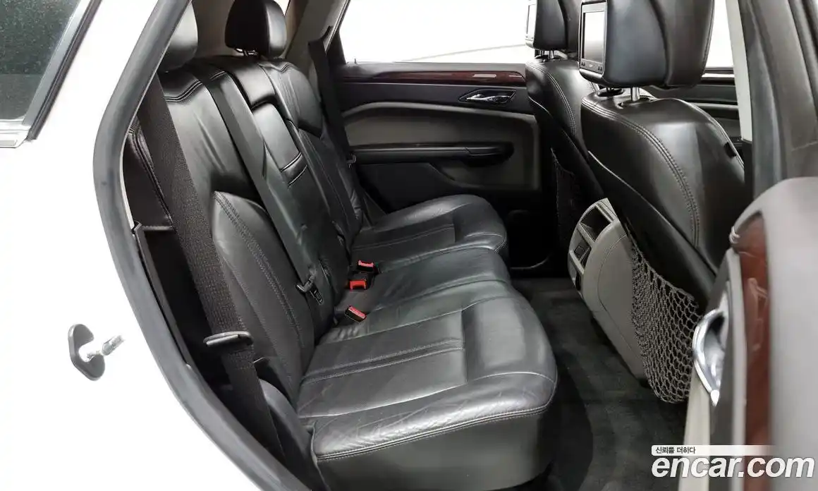 Cadillac SRX 2010 3.0 Автомат в Москве № 285578, фото 3