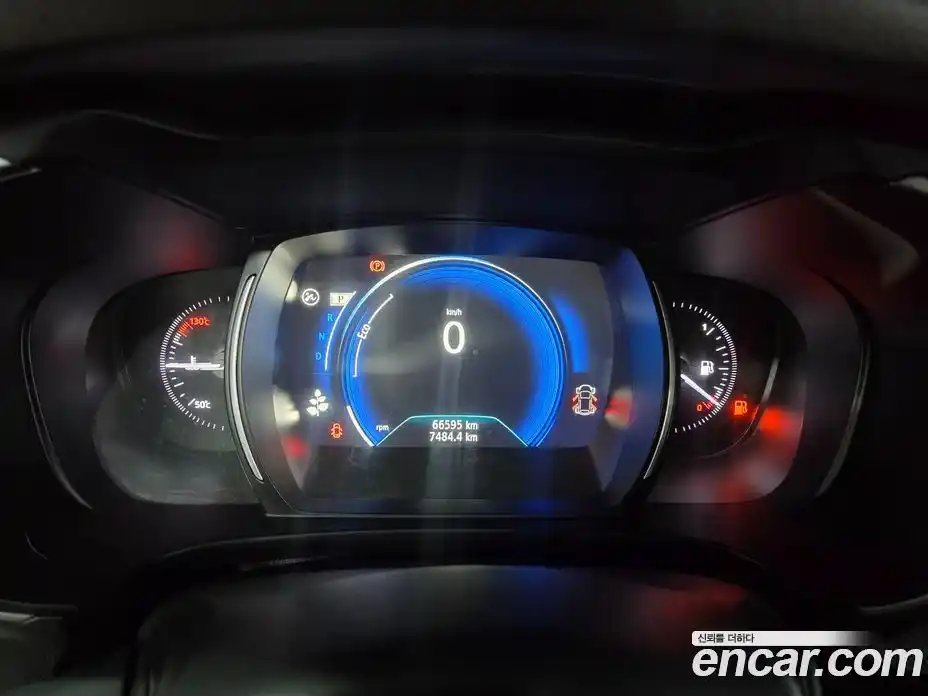 Renault QM6 2020 2.0 Вариатор в Москве № 293863, фото 8